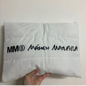 Madison Mariela Laptop pouch/ clutch